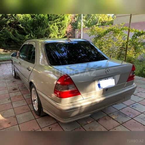 Mercedes C 200 1999, 251,816 km - 2.0 l - Sumqayıt
