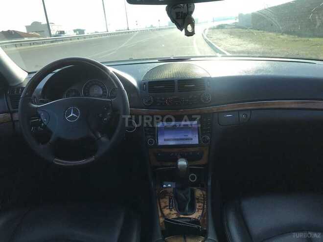 Mercedes E 240 2004, 230,000 km - 0.3 l - Bakı
