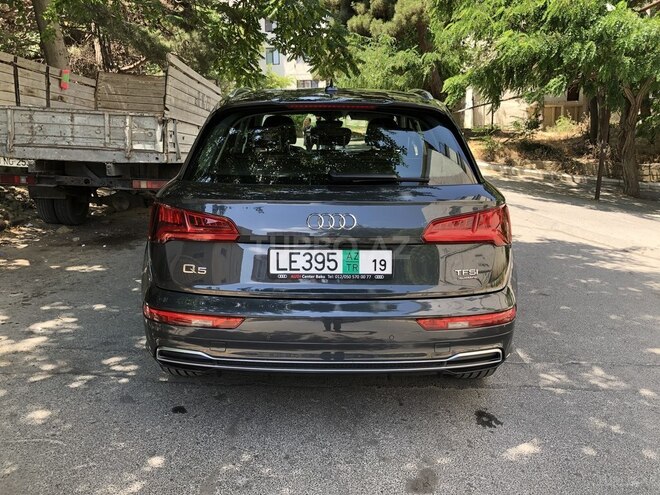 Audi Q5 2017, 16,000 km - 2.0 l - Bakı