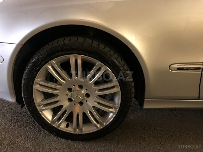 Mercedes E 220 2008, 172,000 km - 2.2 l - Bakı