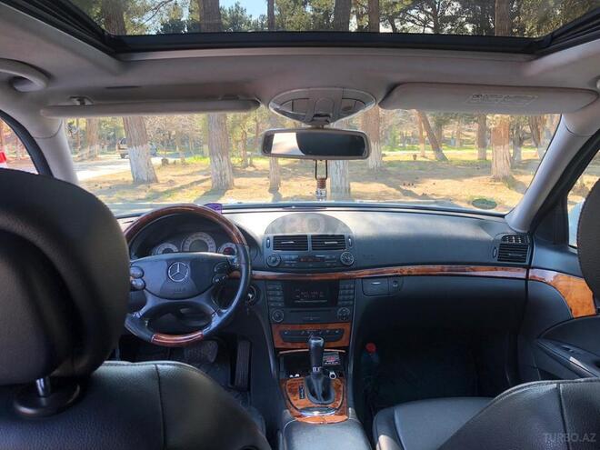 Mercedes E 220 2008, 261,000 km - 2.2 л - Sumqayıt