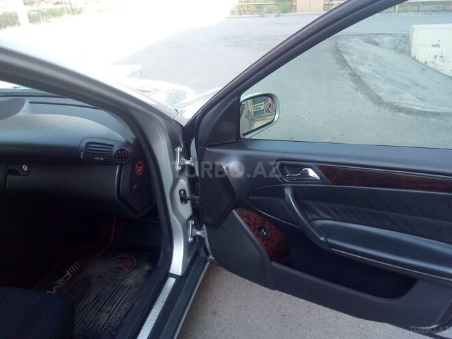 Mercedes C 220 2000, 222,000 km - 2.2 l - Şirvan