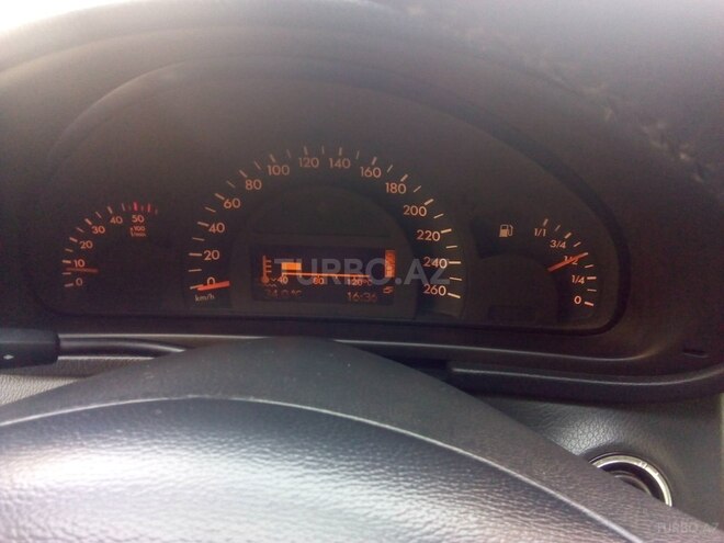 Mercedes C 220 2000, 222,000 km - 2.2 l - Şirvan