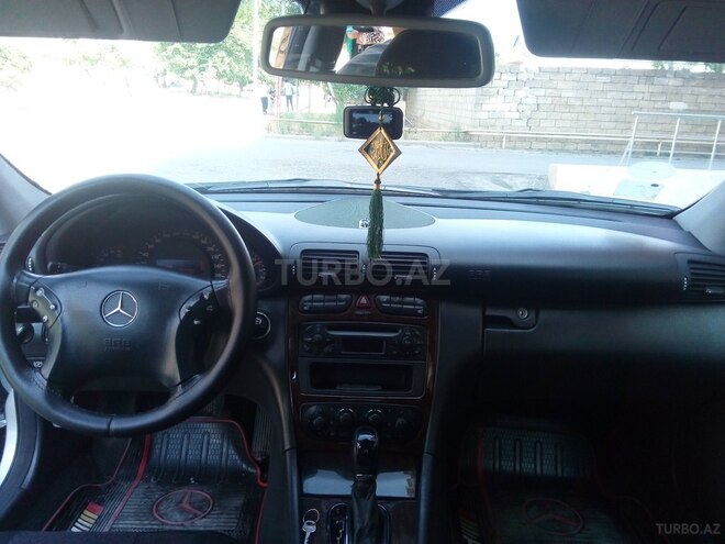 Mercedes C 220 2000, 222,000 km - 2.2 l - Şirvan