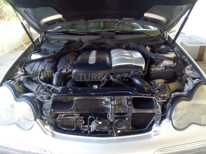 Mercedes C 220 2000, 222,000 km - 2.2 l - Şirvan