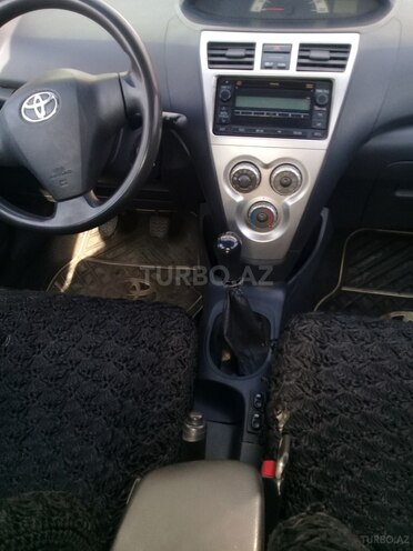 Toyota Yaris 2009, 207,000 km - 1.3 l - Bakı