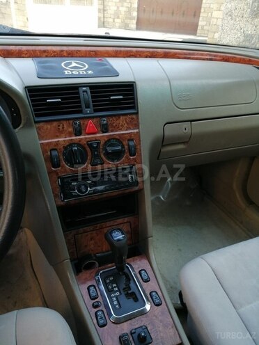 Mercedes C 200 1997, 230,000 km - 2.0 л - Sumqayıt