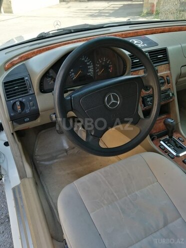 Mercedes C 200 1997, 230,000 km - 2.0 л - Sumqayıt
