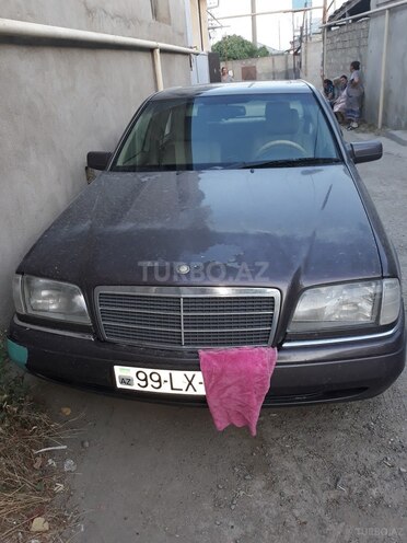 Mercedes C 220 1995, 300,000 km - 2.2 l - Bakı