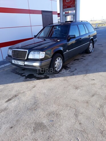 Mercedes E 250 1995, 634,000 km - 2.5 l - Bakı