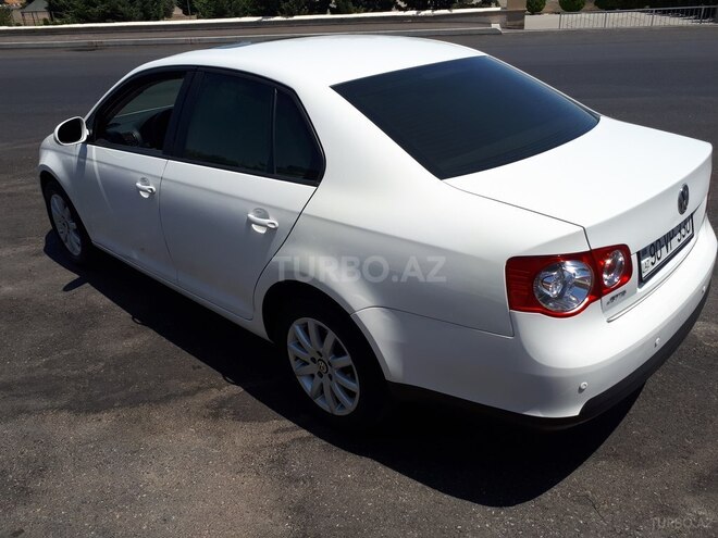 Volkswagen Jetta 2008, 130,000 km - 1.6 l - Bakı