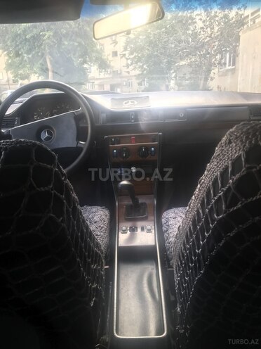 Mercedes E 200 1991, 970,000 km - 2.0 l - Bakı