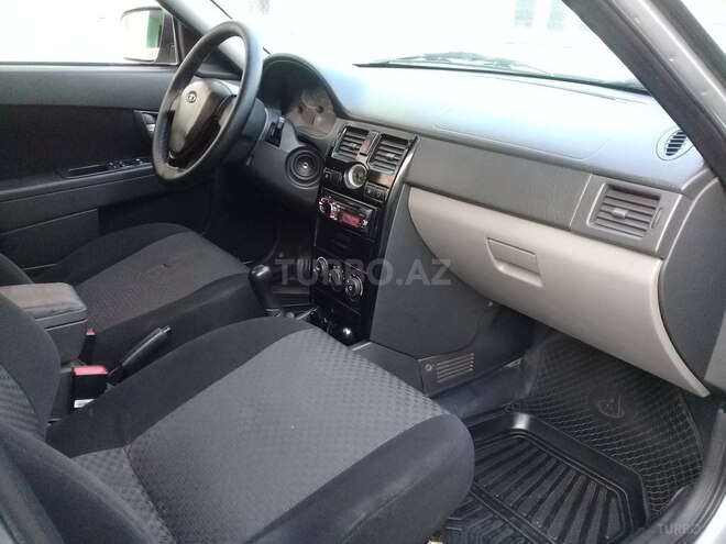 LADA (VAZ) Priora 2009, 132,473 km - 1.6 l - Quba