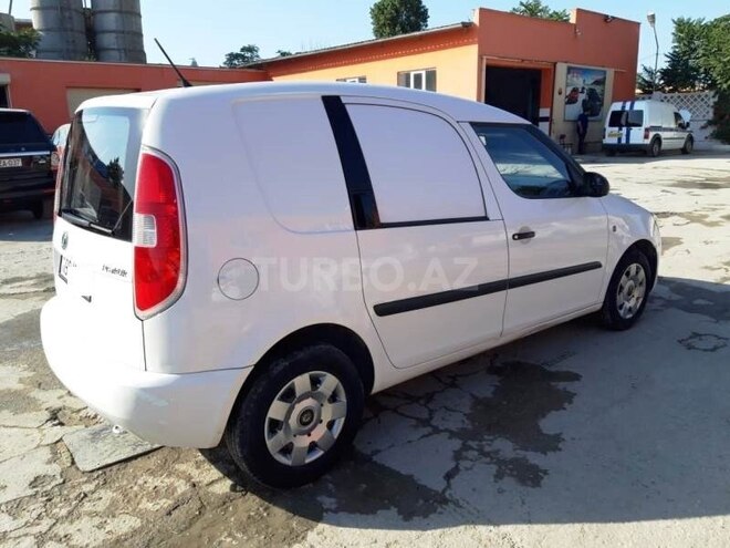Skoda Praktik 2011, 189,300 km - 1.4 l - Bakı