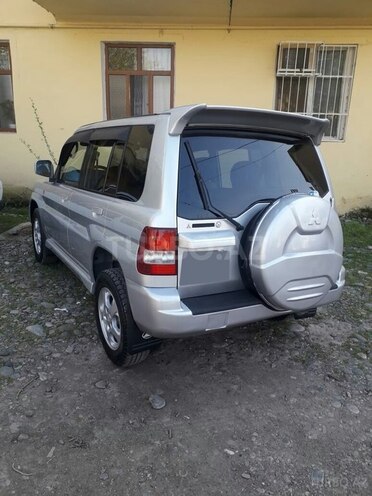 Mitsubishi Pajero io 2002, 250,000 km - 2.0 l - Beyləqan