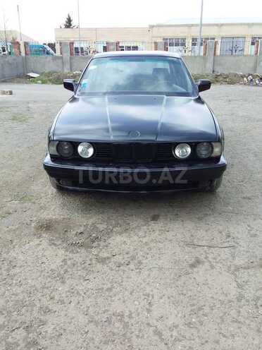 BMW 525 1988, 400,000 km - 3.0 л - Gəncə