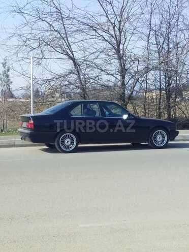 BMW 525 1988, 400,000 km - 3.0 л - Gəncə
