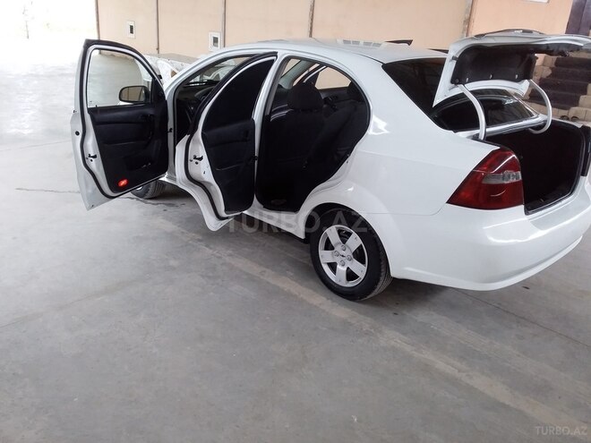 Chevrolet Aveo 2011, 137,000 km - 1.4 l - Şirvan
