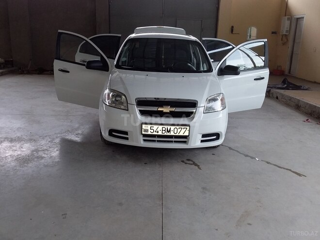 Chevrolet Aveo 2011, 137,000 km - 1.4 l - Şirvan