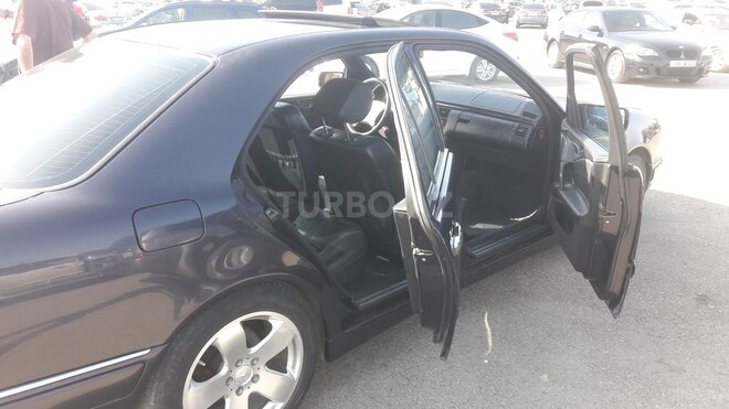 Mercedes E 230 1997, 352,388 km - 2.3 л - Xırdalan