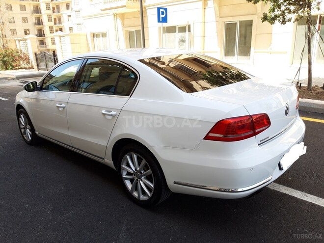 Volkswagen Passat 2013, 137,000 km - 1.8 l - Bakı