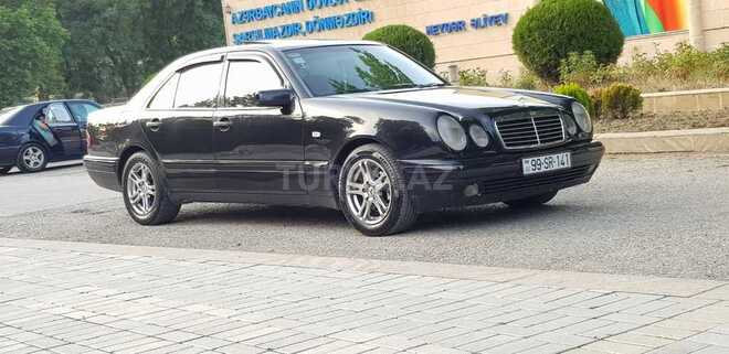 Mercedes E 240 1998, 240,000 km - 2.4 l - Bakı