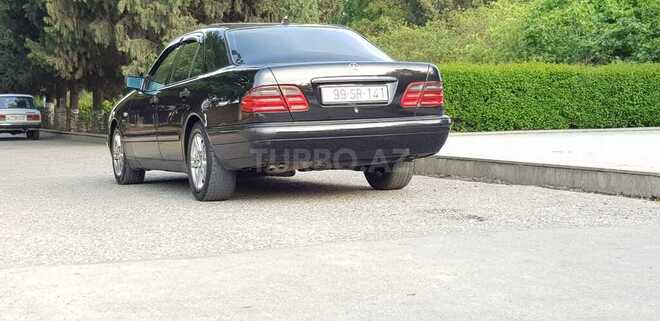 Mercedes E 240 1998, 240,000 km - 2.4 l - Bakı