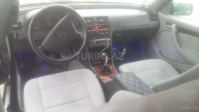 Mercedes C 180 1999, 338,000 km - 1.8 l - Zaqatala