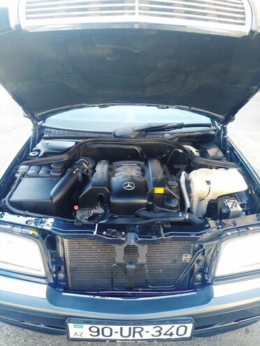 Mercedes C 240 1999, 237,000 km - 2.4 l - Bakı
