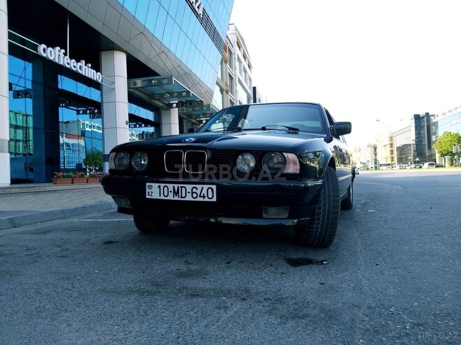 BMW 520 1991, 300,000 km - 2.0 l - Bakı