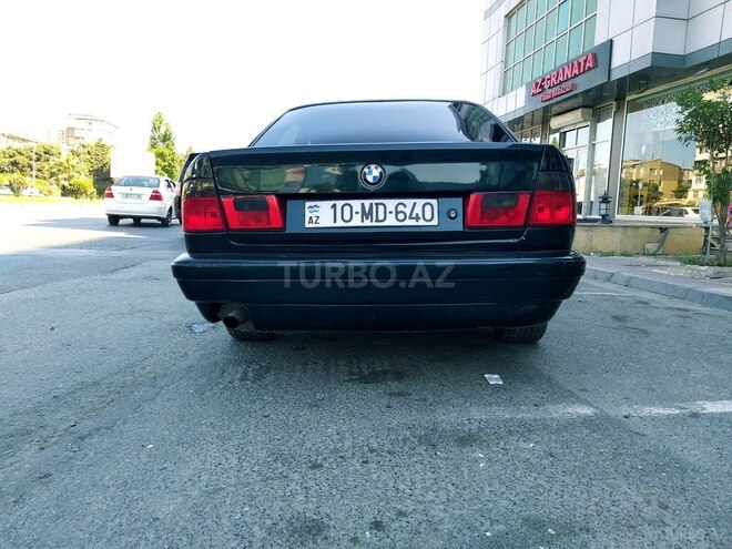 BMW 520 1991, 300,000 km - 2.0 l - Bakı