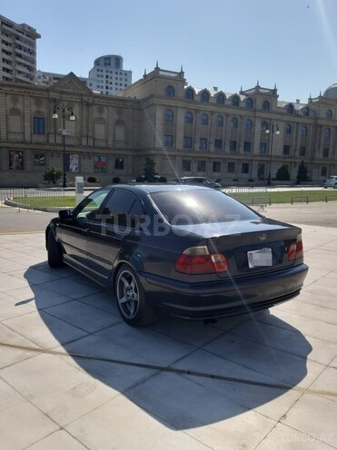 BMW 325 2001, 141,000 km - 2.5 л - Bakı