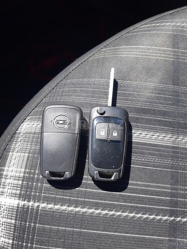Opel Corsa 2015, 82,500 km - 1.4 l - Bakı