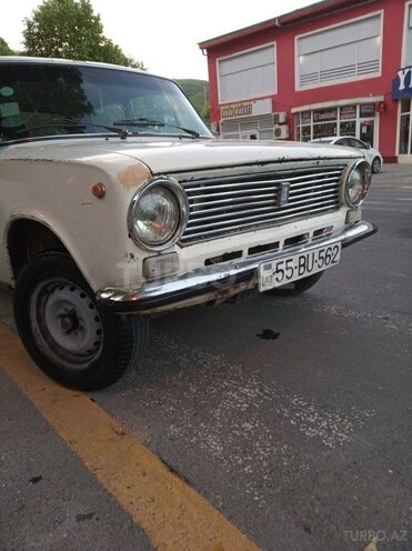 LADA (VAZ) 21011 1977, 250,000 km - 1.5 l - Şəki