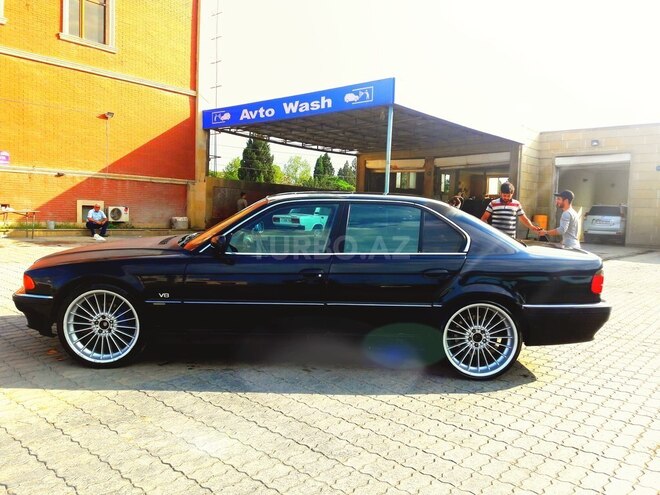 BMW 730 1994, 369,000 km - 3.0 l - Gəncə