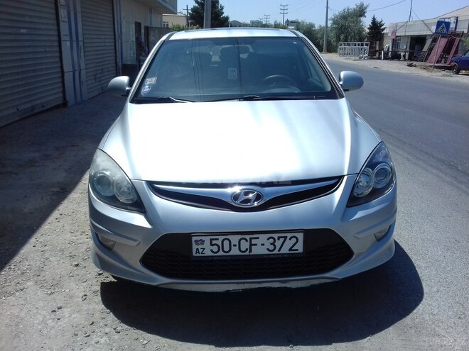 Hyundai i30 2011, 150,000 km - 1.6 л - Sumqayıt