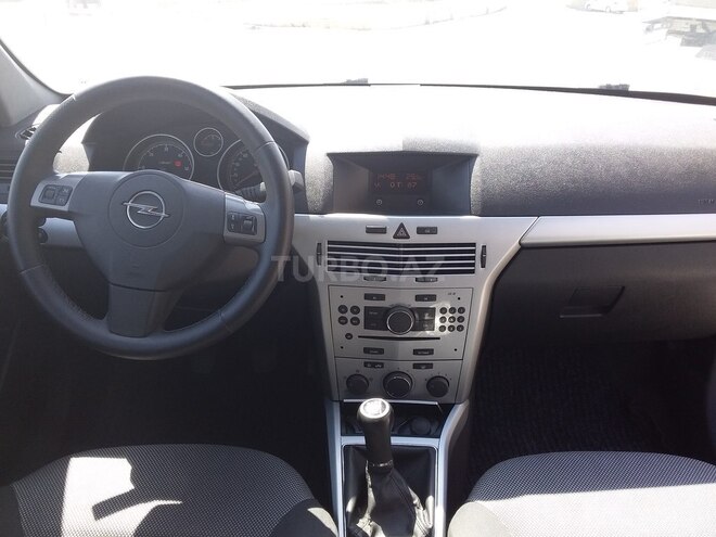 Opel Astra 2009, 162,000 km - 1.3 l - Bakı