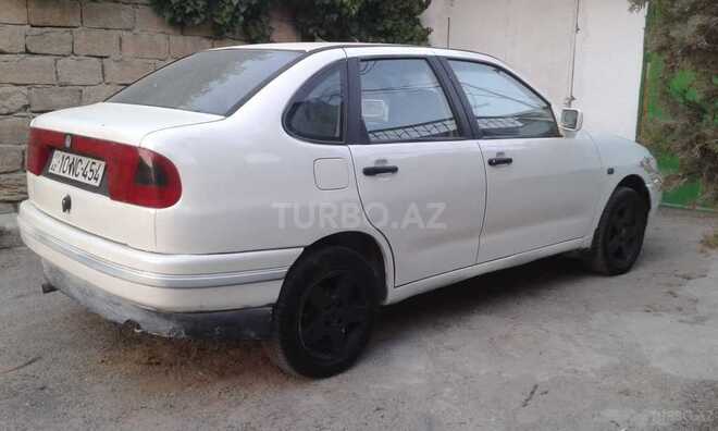 Volkswagen Polo 1995, 300,000 km - 0.2 l - Bakı