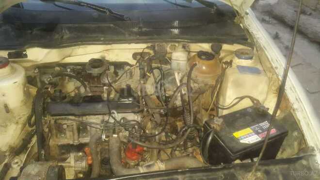 Volkswagen Polo 1995, 300,000 km - 0.2 l - Bakı