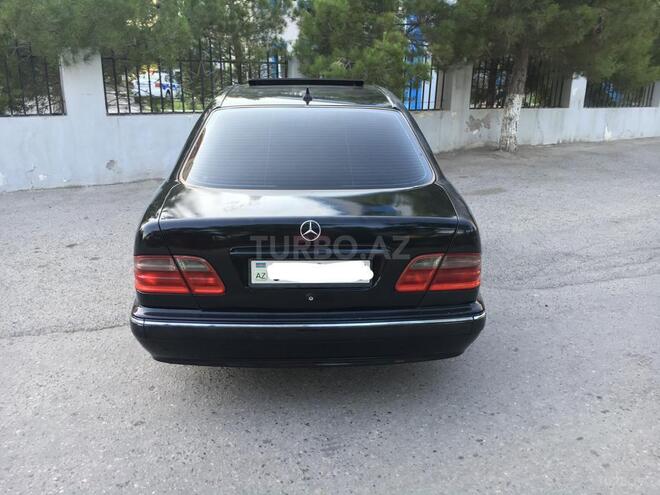 Mercedes E 280 2000, 212,450 km - 2.8 л - Sumqayıt