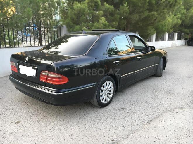Mercedes E 280 2000, 212,450 km - 2.8 л - Sumqayıt