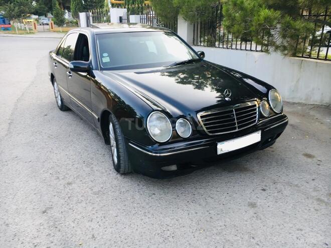 Mercedes E 280 2000, 212,450 km - 2.8 л - Sumqayıt