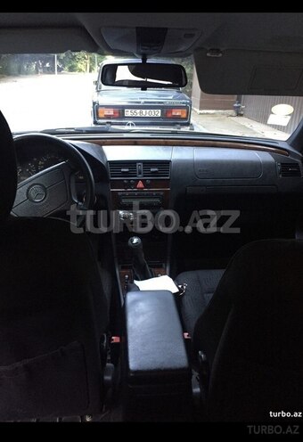 Mercedes C 180 1999, 213,000 km - 0.2 l - Mingəçevir