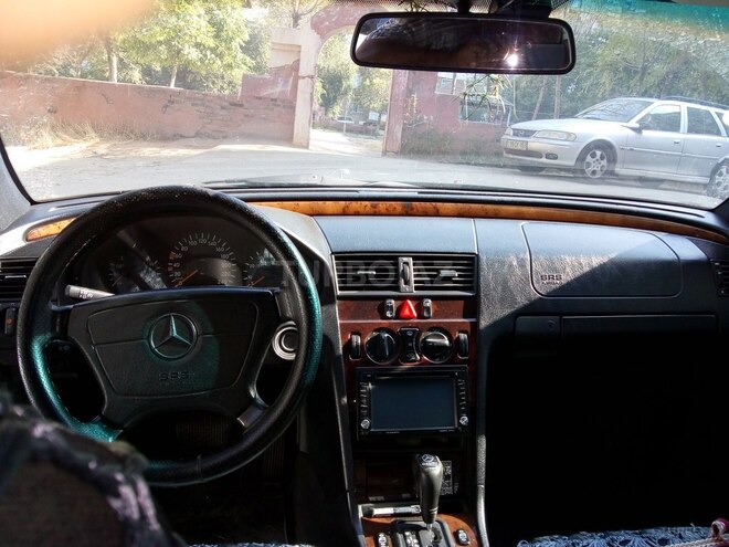 Mercedes C 180 1998, 334,000 km - 1.8 l - Bakı