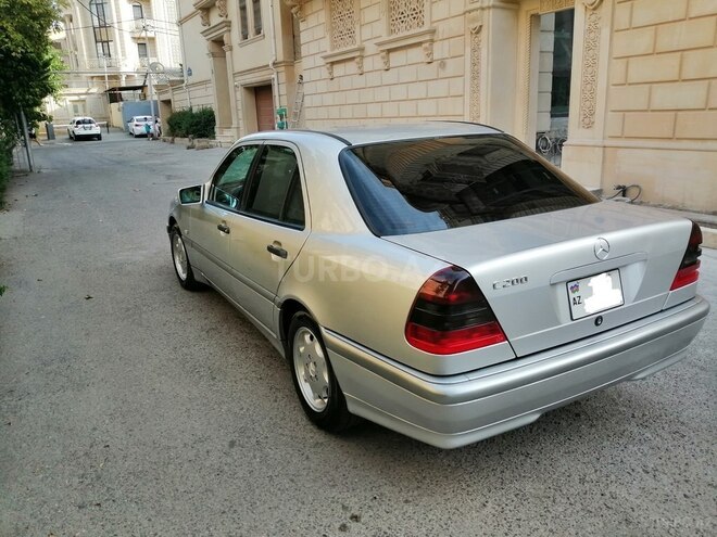 Mercedes C 240 1999, 345,000 km - 2.4 l - Bakı