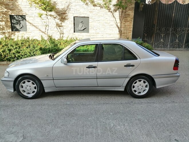 Mercedes C 240 1999, 345,000 km - 2.4 l - Bakı