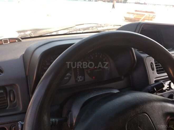 Mitsubishi Pajero io 2000, 253,000 km - 2.0 л - Bakı