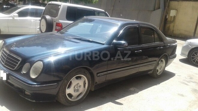 Mercedes E 320 2000, 380,200 km - 3.2 l - Bakı