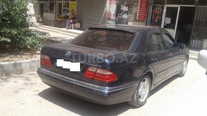 Mercedes E 320 2000, 380,200 km - 3.2 l - Bakı