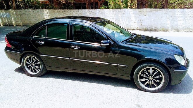 Mercedes C 240 2004, 220,000 km - 2.6 l - Sumqayıt